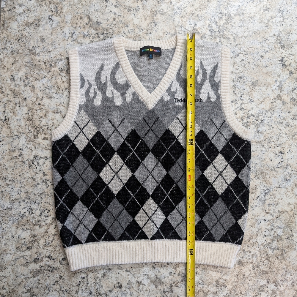 Teddy Fresh Argyle Knit Sweater Vest